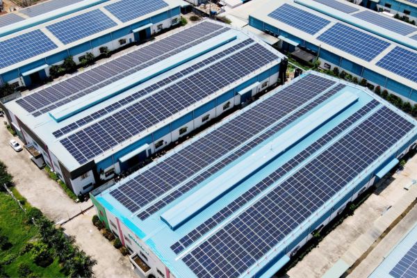 Nhà xưởng cần dùng thiết bị chuyển nguồn